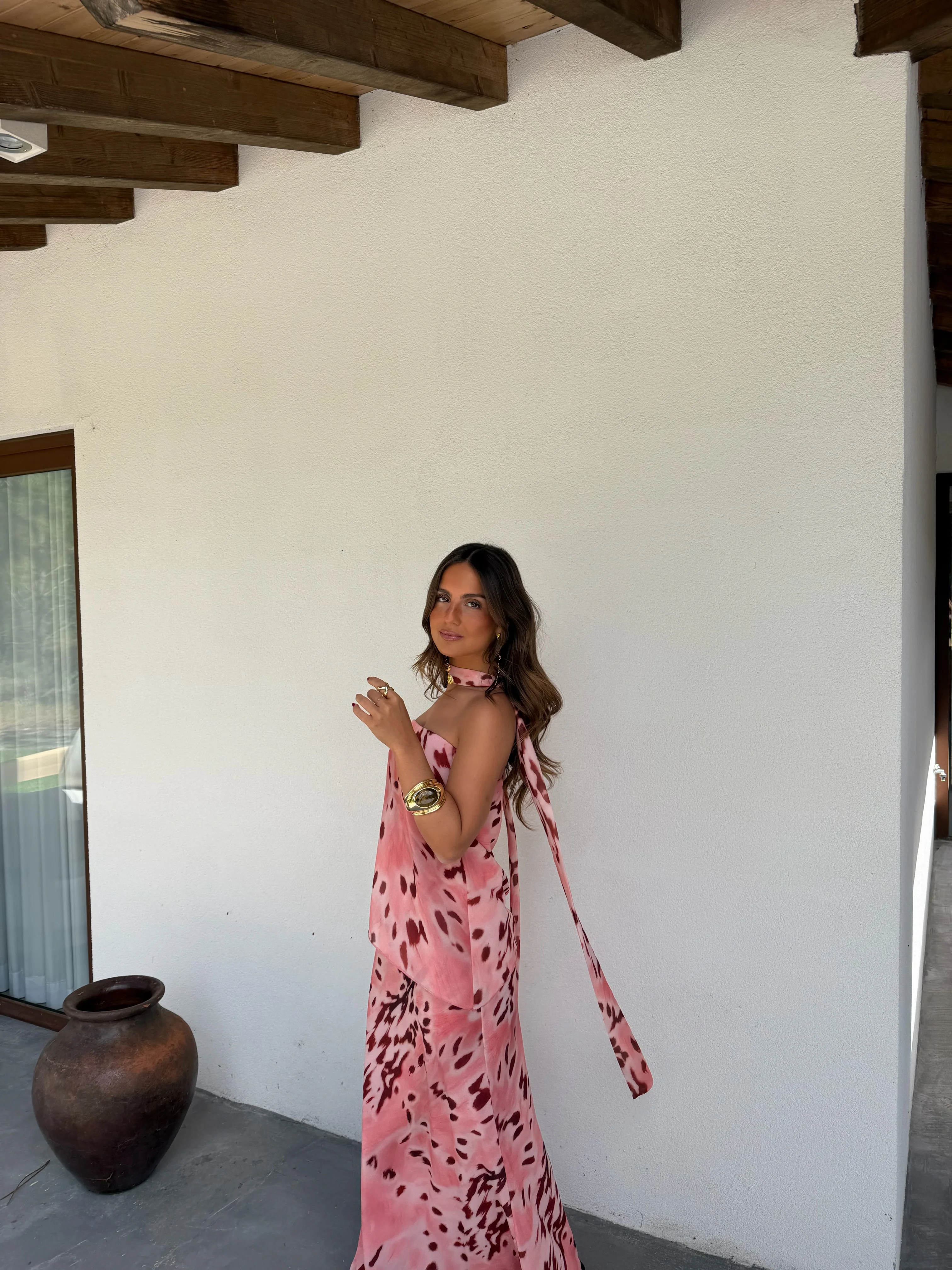 Aitana Dress in Pink and Burgundy - Image 5