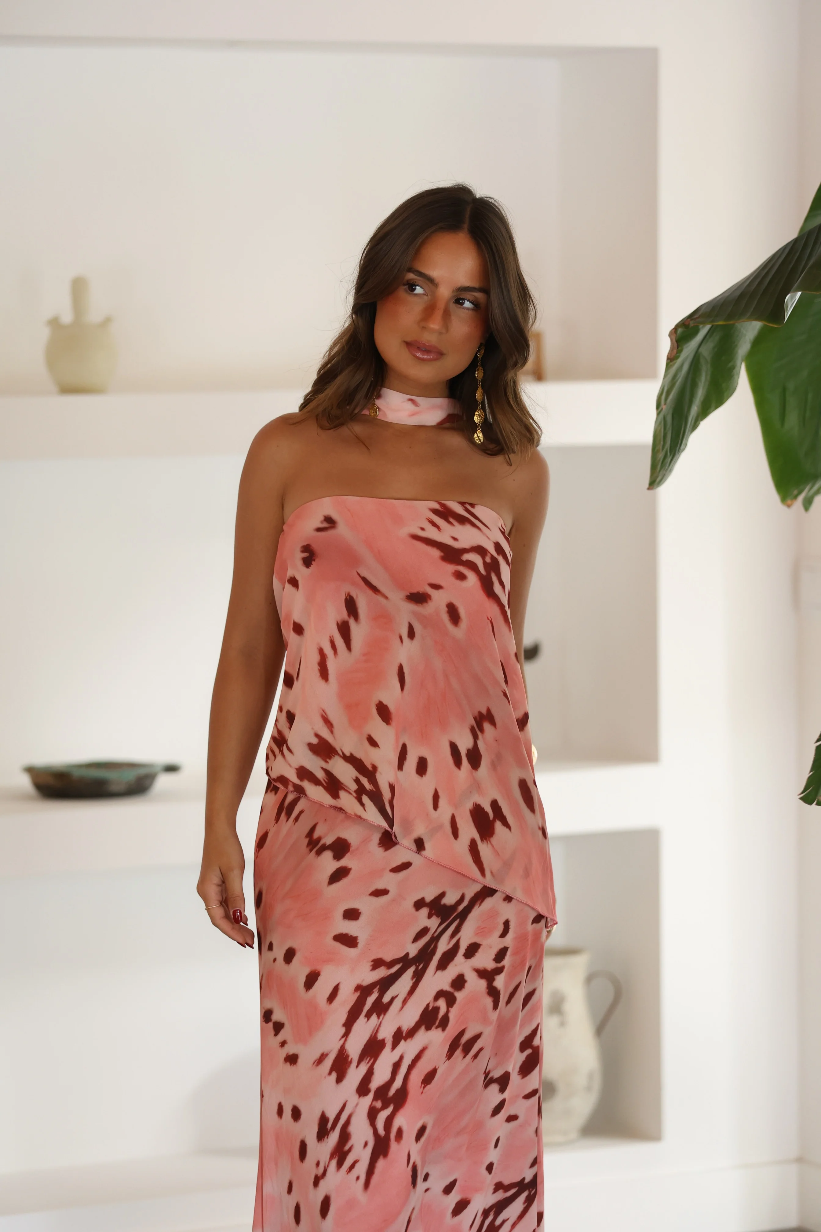 Aitana Dress in Pink and Burgundy - Image 6