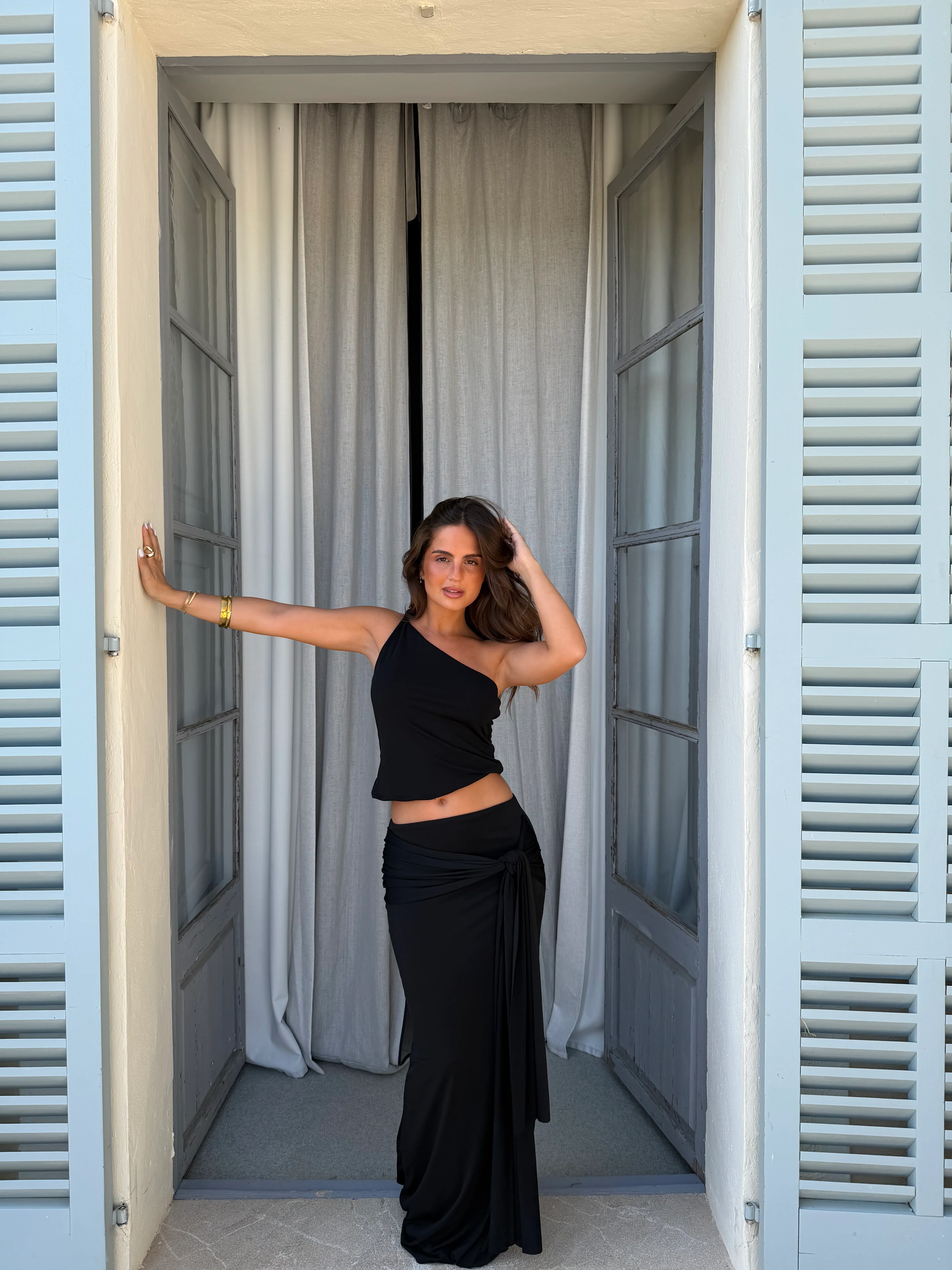 Islaia Set in Black - Pre-Order - Image 10